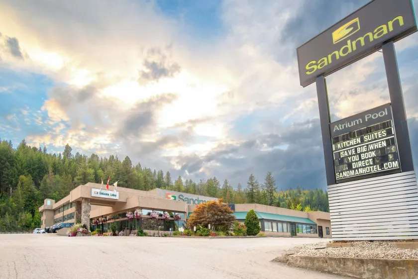 Sandman Hotel Castlegar - Image 1