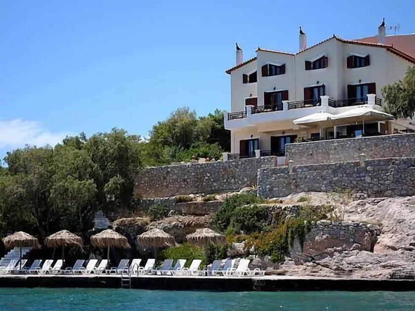 Kekrifalia Hotel - Image 1