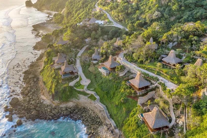 Lelewatu Resort Sumba - Image 1