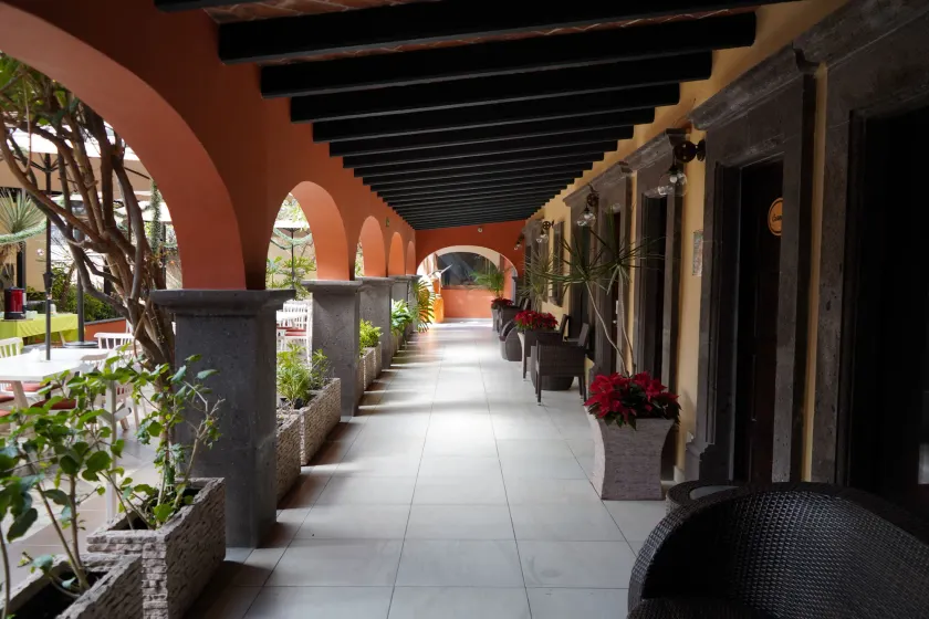 Hotel Casa Don Quijote - Image 1
