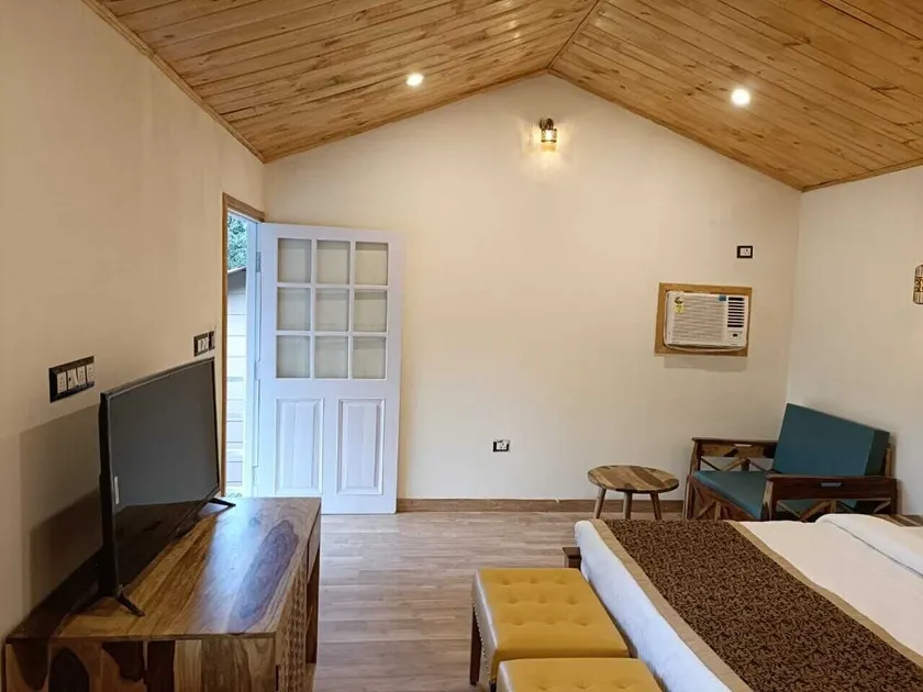 Aaroham Resorts Shimla - Image 1