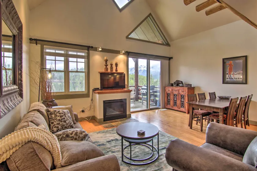 Ski-In/Out Big Sky Townhome w/ Stunning Mtn Views! - Image 1