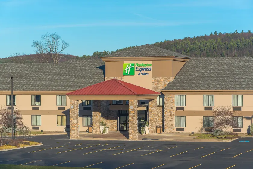 Holiday Inn Express & Suites Cooperstown by IHG - Image 1
