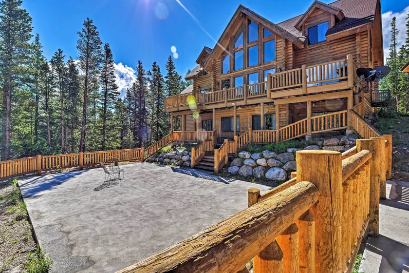Expansive Alma Cabin w/ Hot Tub & Mountain Views! - Image 1