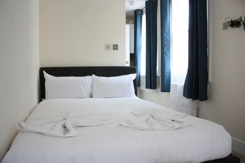 Kensington and Chelsea Apartment - Image 1