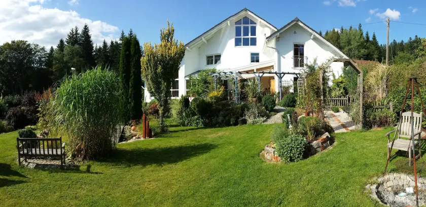 Spettacolare appartamento adatto alle famiglie con giardino, griglia e sauna | Vista panoramica | Accetta animali domestici - Image 1