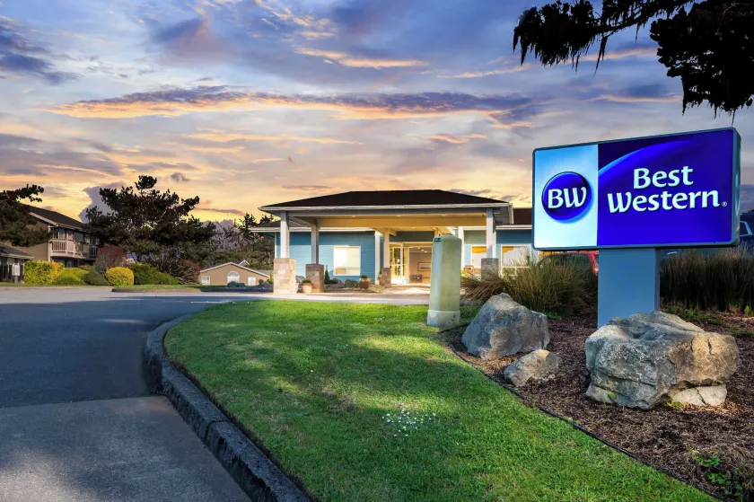 Best Western Inn at Face Rock - Image 1