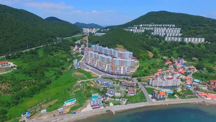 Geoje Riwoo Ocean Residence - Image 1