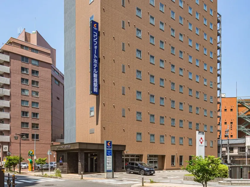 Comfort Hotel Niigata - Image 1