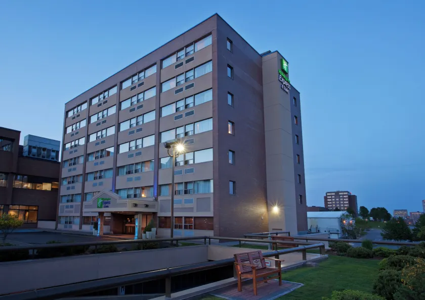 Holiday Inn Express Hotel & Suites Saint John Harbour Side by IHG - Image 1
