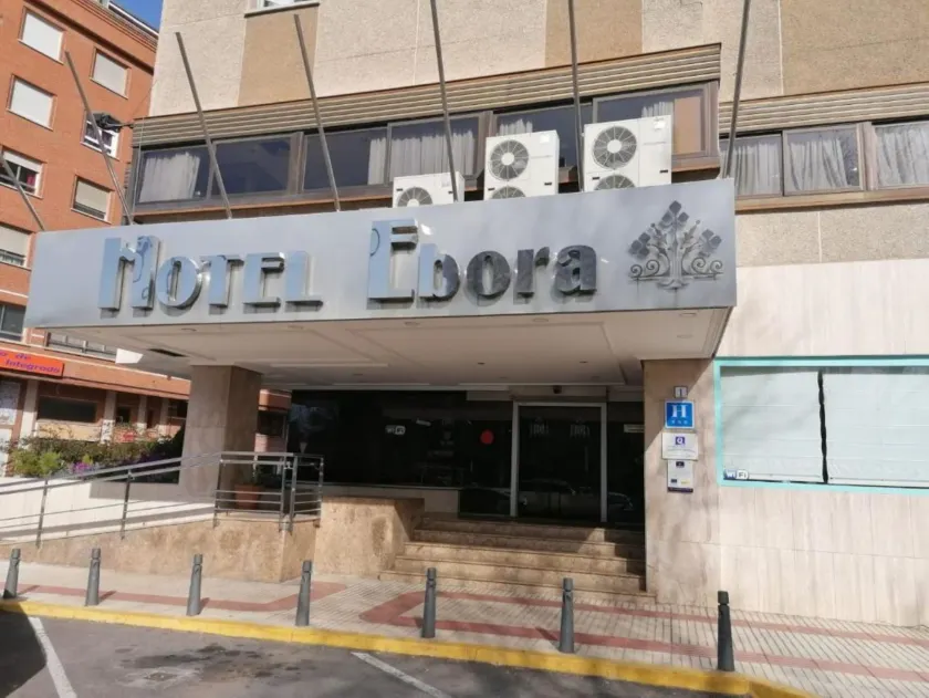 Hotel Ébora by Vivere Stays - Image 1