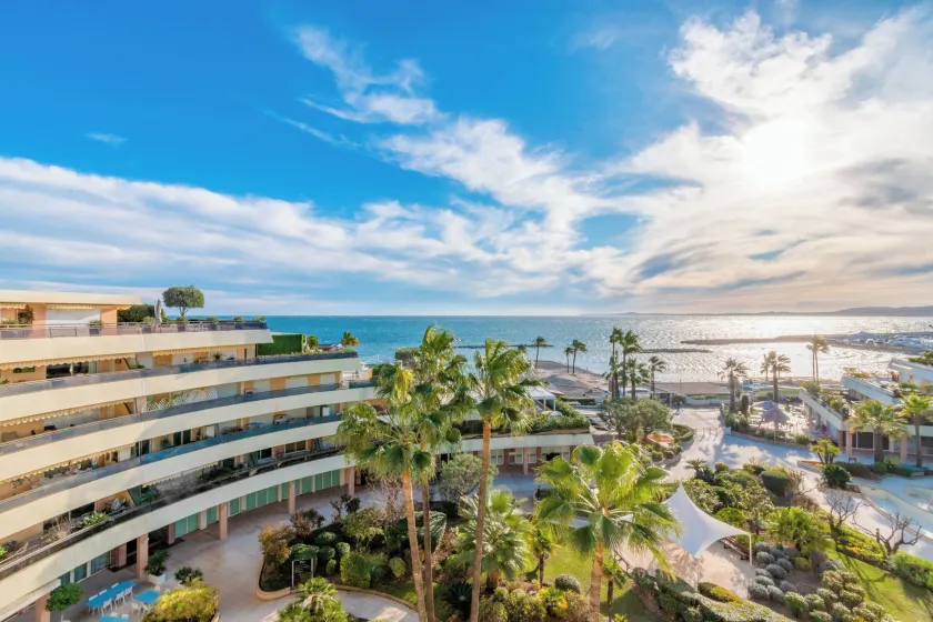 Holiday Inn Nice - Port St Laurent by IHG - Image 1