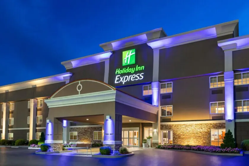 Holiday Inn Express - Bowling Green by IHG - Image 1