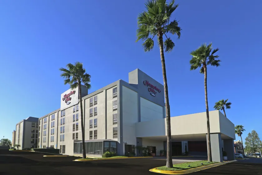 Hampton Inn by Hilton Monterrey-Airport - Image 1