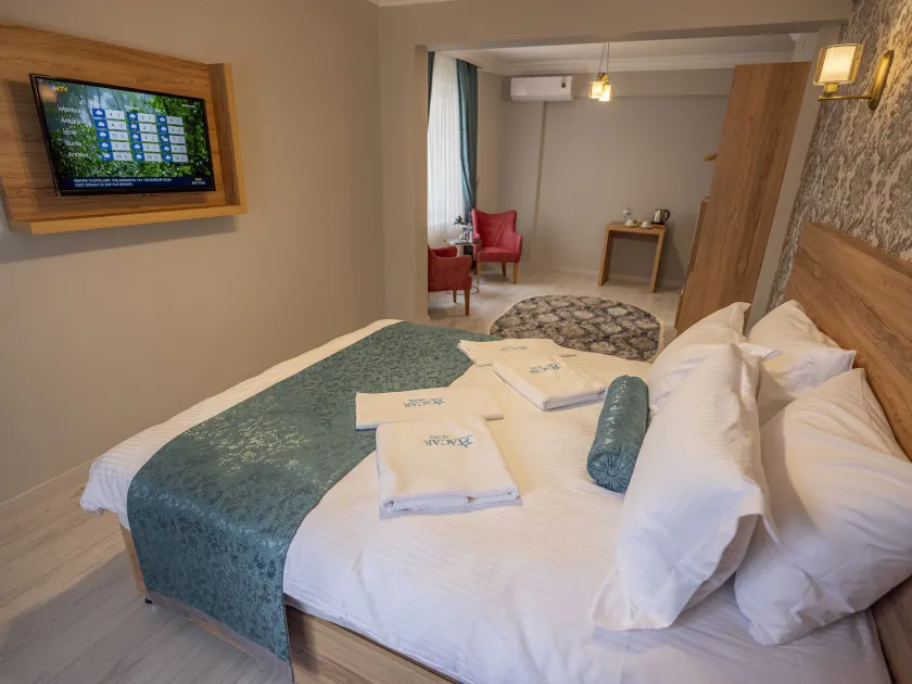 Acar Hotel - Image 1