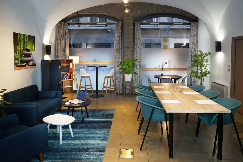 Best Western Lyon Saint-Antoine - Image 1