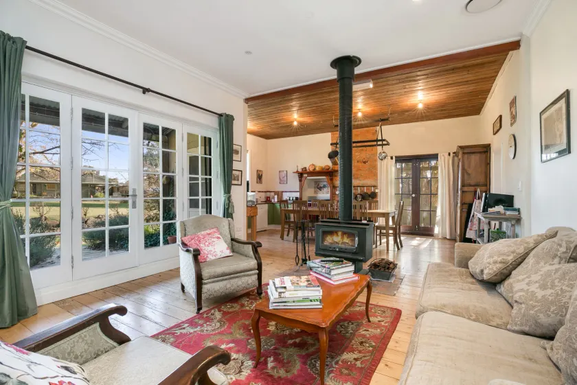 Taradale House Estate - Image 1