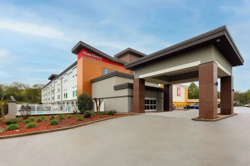 Hawthorn Extended Stay by Wyndham Knoxville - Image 1