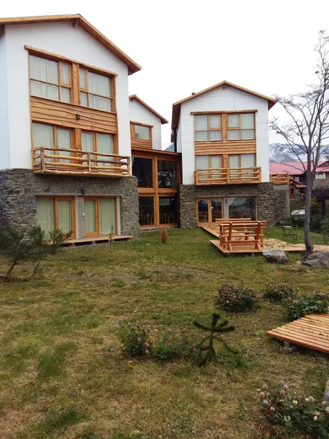 Hosteria Mi Vida - Image 1