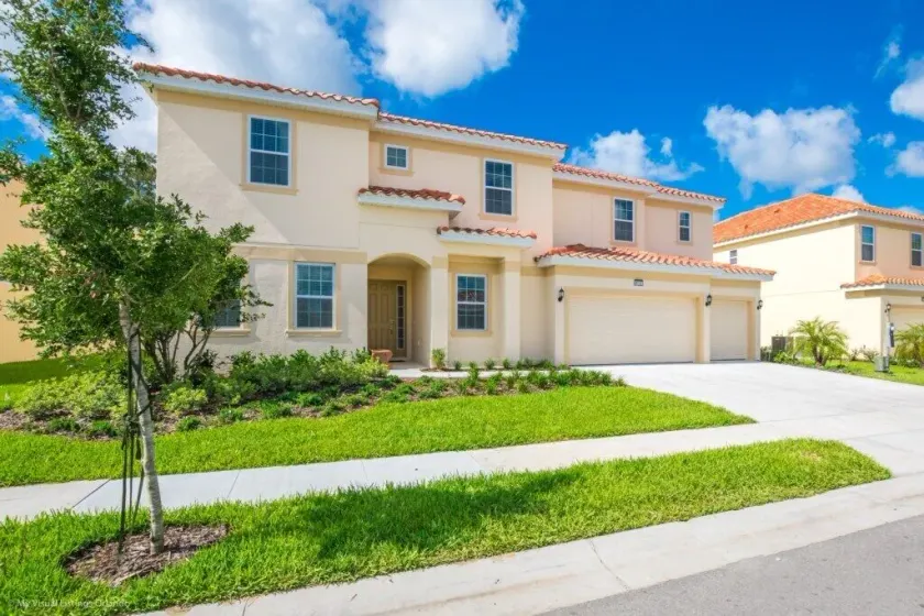 H6112 Beautiful 14 Bedroom 11 Bathroom Resoret - Image 1