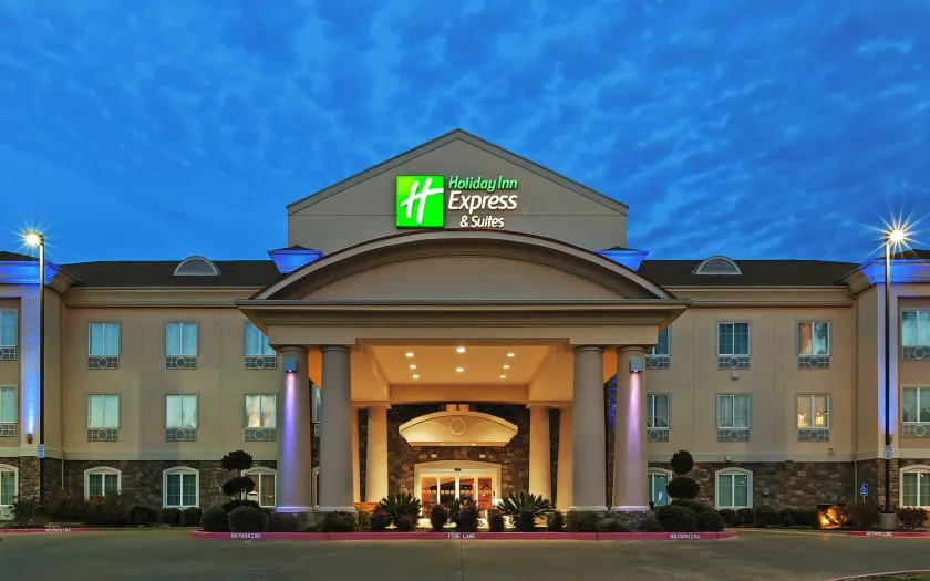 Holiday Inn Express Hotel & Suites Kilgore North by IHG - Image 1