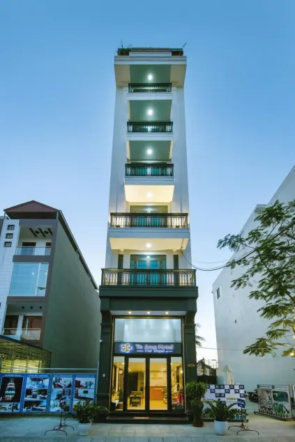 Teamo Hotel - Image 1