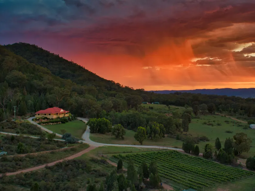 Mudgee Homestead Guesthouse - Image 1
