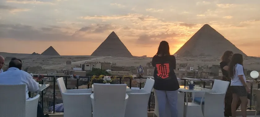 Golden Pyramids Inn - Image 1
