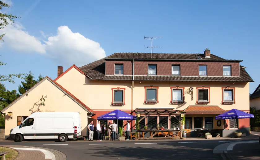 Herzog's Ulsterbrücke Garni Hotel - Image 1