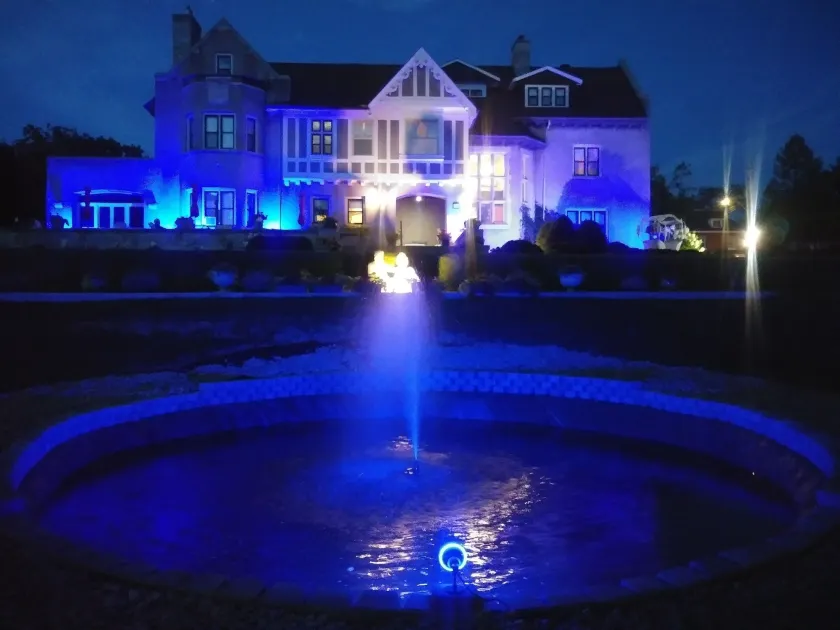 Grey Gables Inn - Image 1