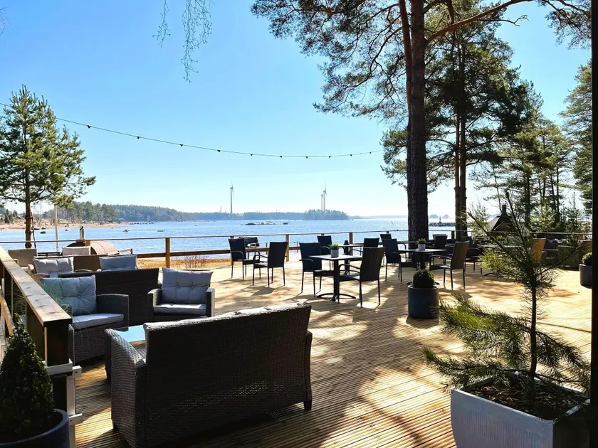 Beach Hotel Santalahti - Image 1