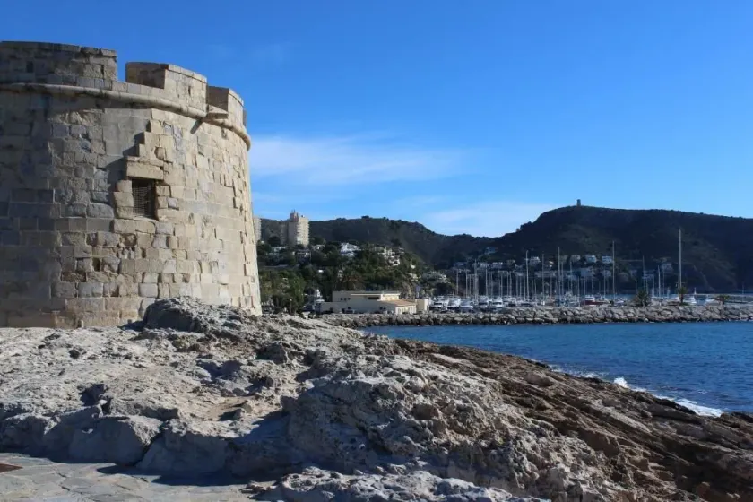 Casa Vista Portet - Image 1