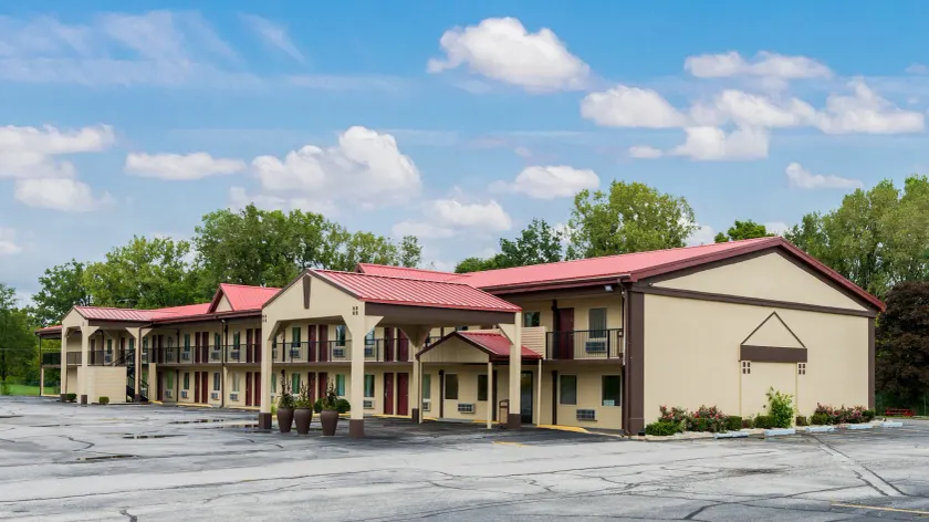 Red Roof Inn Marion, IN - Image 1