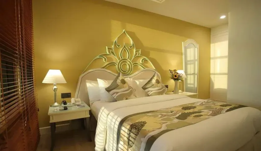 Himawari Hotel Apartments - Image 1
