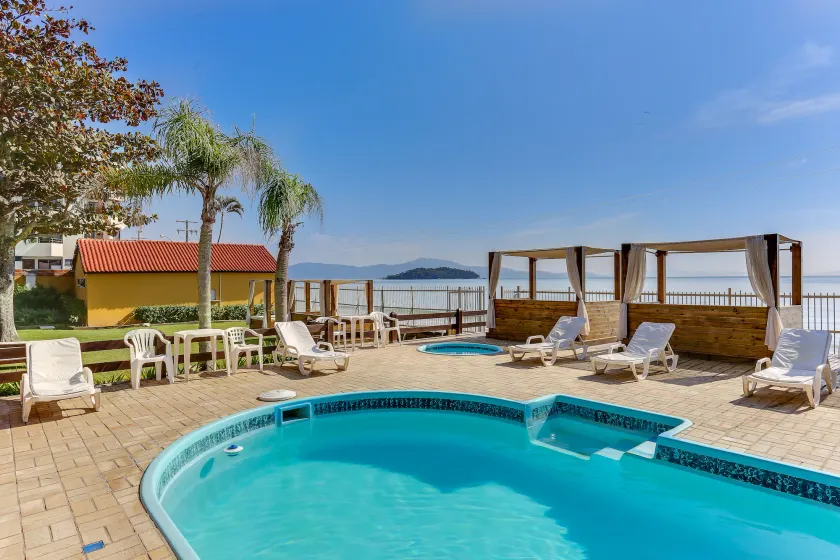 Canasvieiras Hotel - Image 1