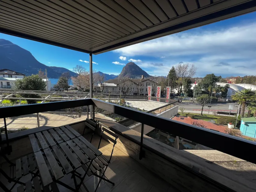 Lugano City Appartement à Cassarate face au lac, à 5min du centre - Image 1