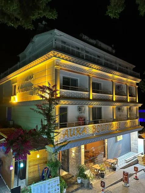 Aura Boutique Hotel - Image 1