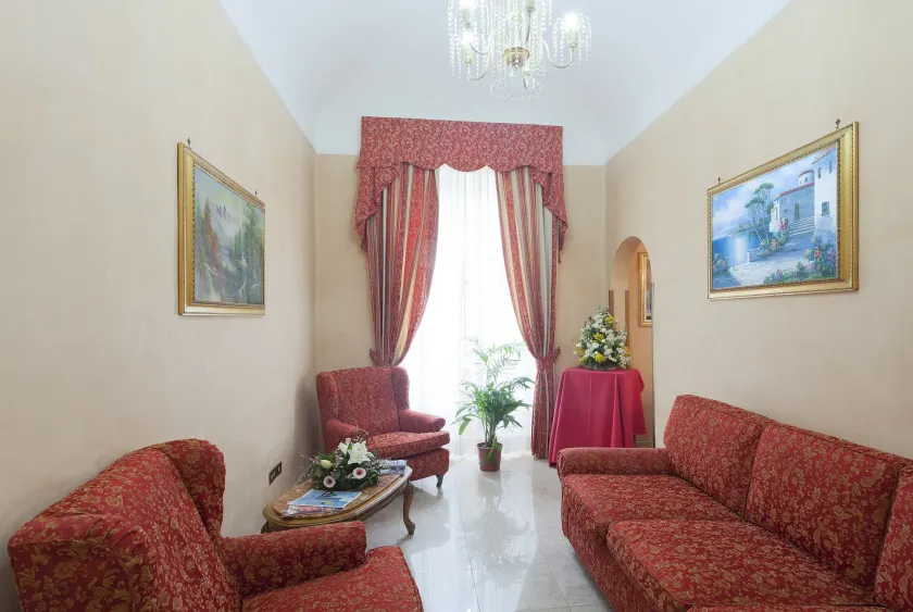 Hotel Oriente - Image 1