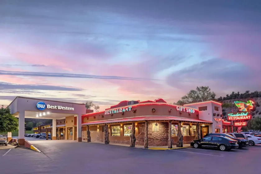Best Western East Zion Thunderbird Lodge - Image 1