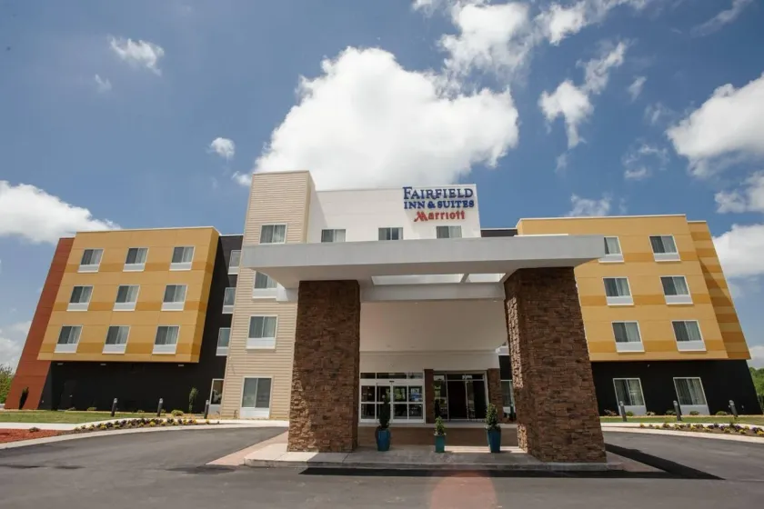 Fairfield Inn & Suites by Marriott Athens I-65 - Image 1