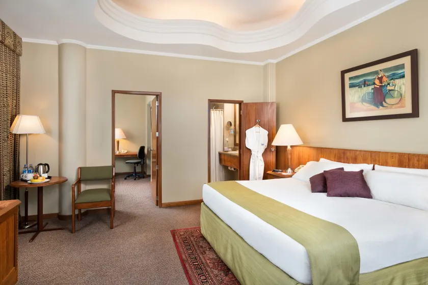 Hotel Palace Guayaquil - Image 1
