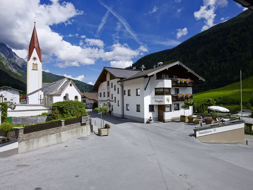Hotel Traube - Image 1