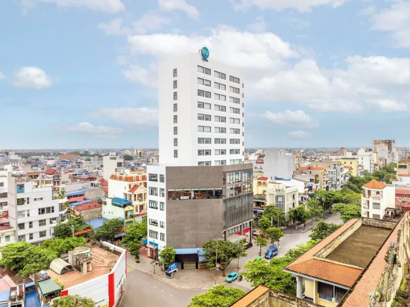 Tru by Hilton Nam Dinh City Centre - Image 1