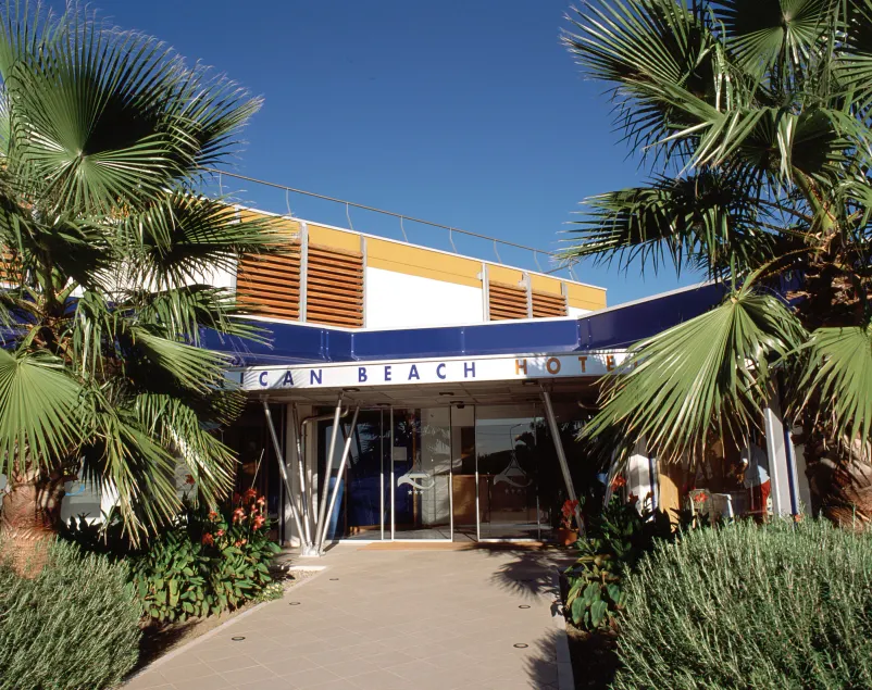 African Beach - Image 1
