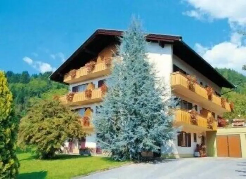 Pesentheinerhof - Image 1