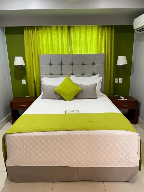 Nilka Hotel Boutique - Image 1