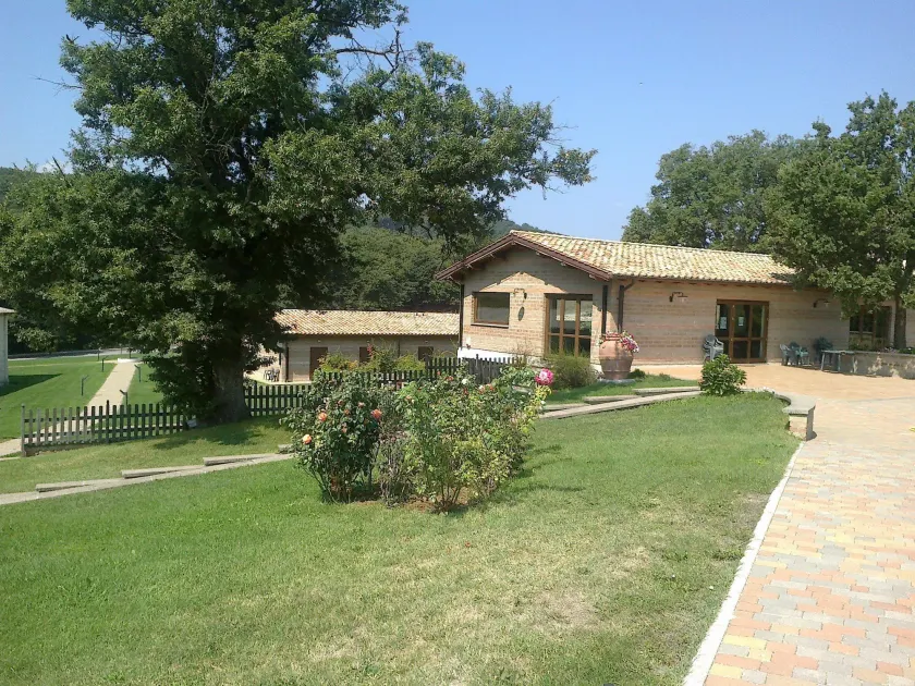 Agriturismo Monte dell'Olmo - Image 1