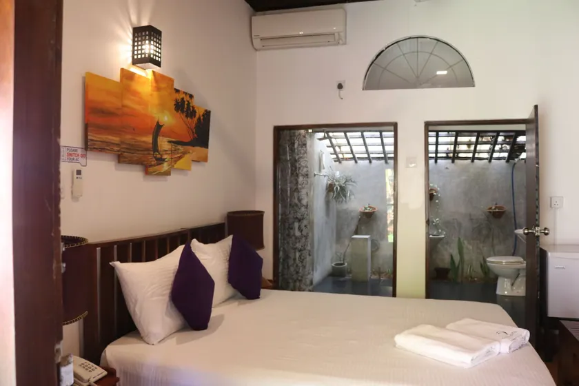 Pavana Hotel Negombo - Image 1