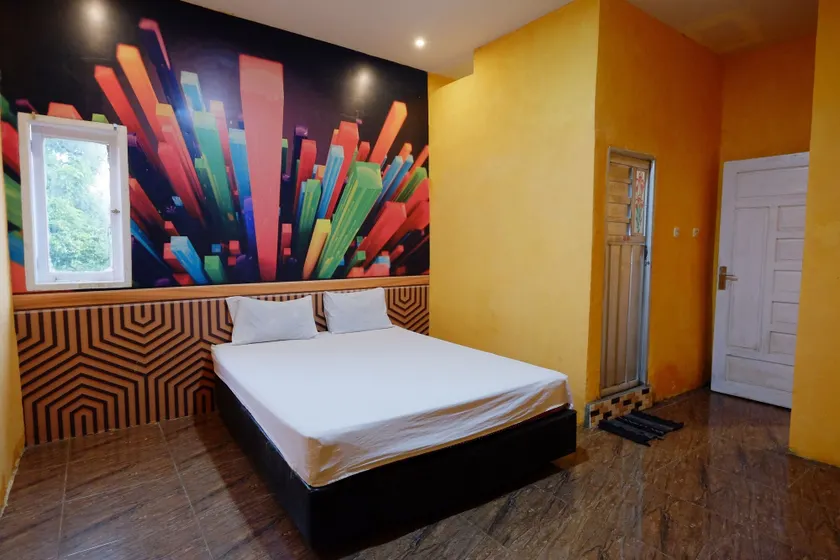 Hotel O Pondok Sahabat Vianty Near SDN Kampung Parang - Image 1
