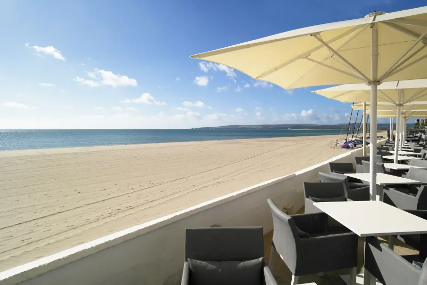 Sandbanks Hotel - Image 1